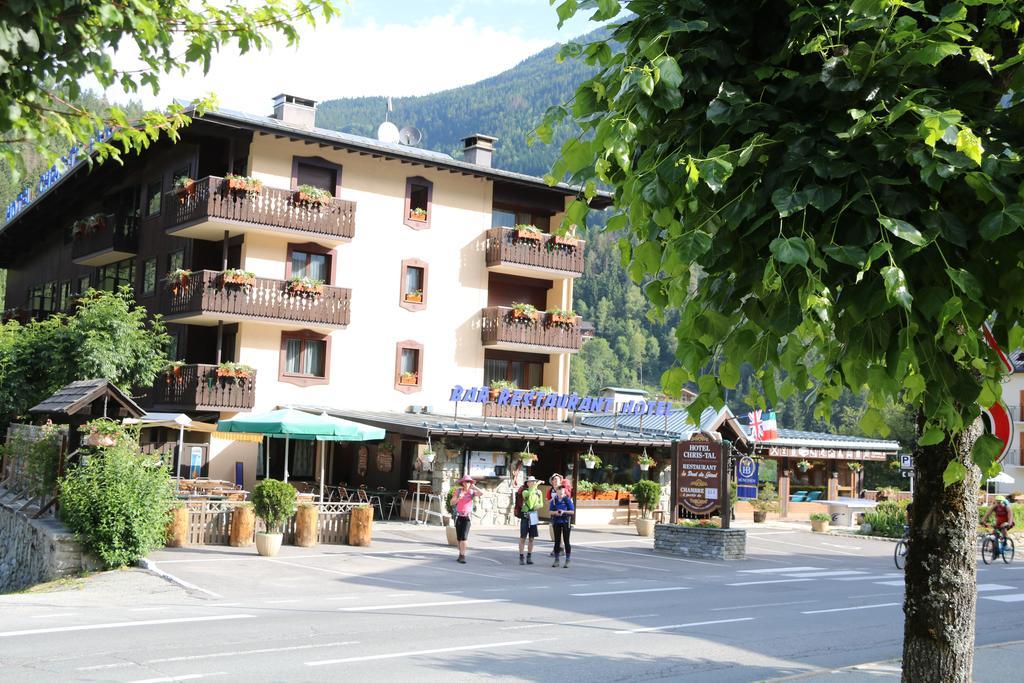 Chris-Tal Hotel Les Houches Exterior photo