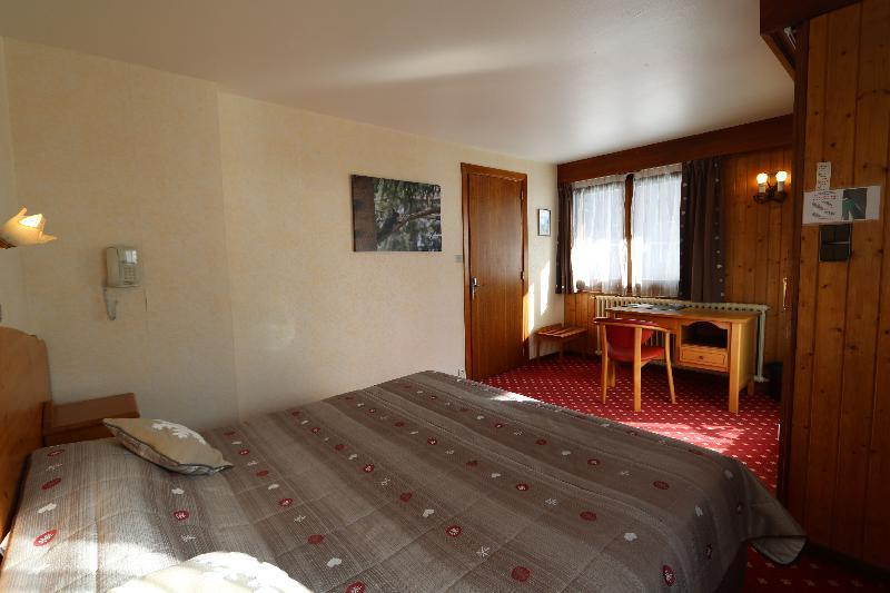 Chris-Tal Hotel Les Houches Exterior photo
